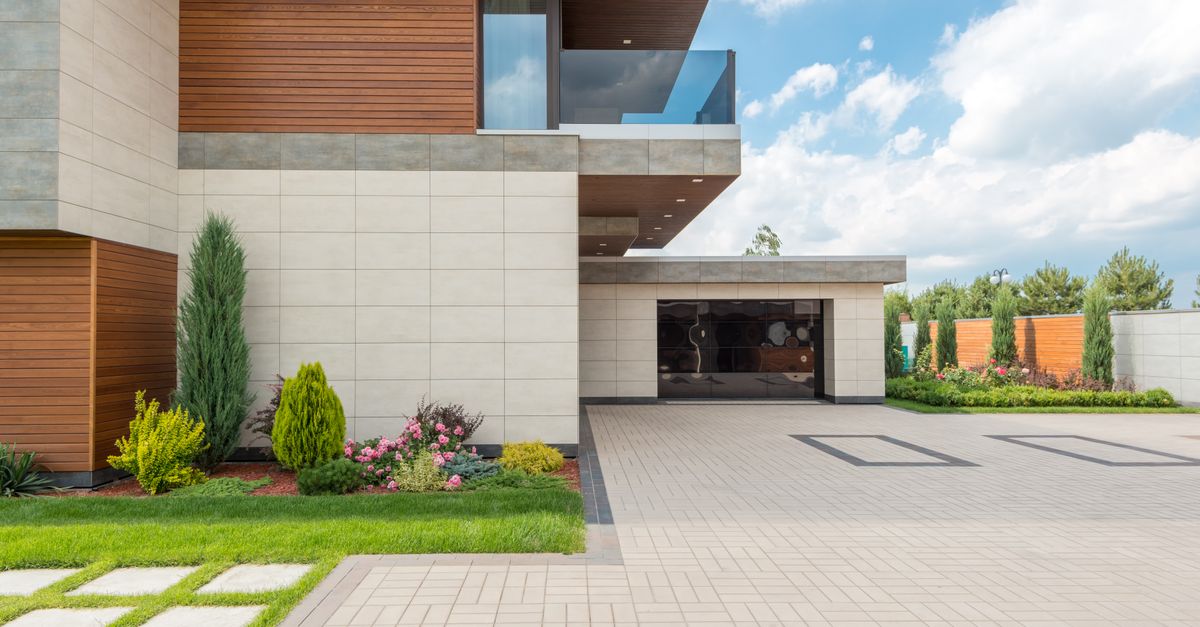 Creating Proper Drainage Solutions for Driveway Sites