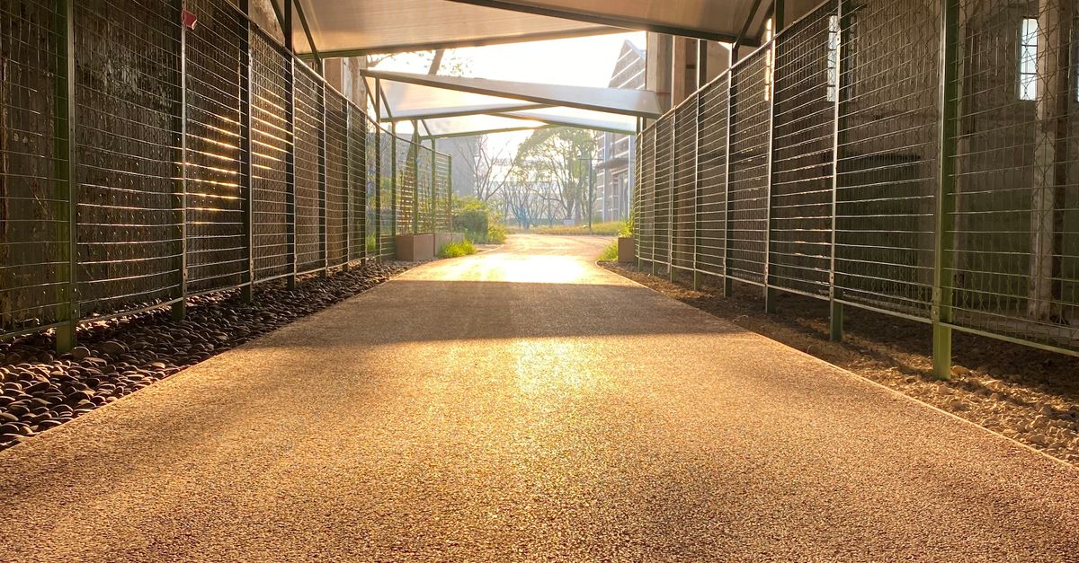Techniques for Leveling and Smoothing Freshly Poured Concrete